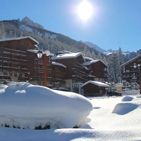 4 Pers Renove, Valfrejus, Balcon - Fr-1-265-363 Apartment Modane